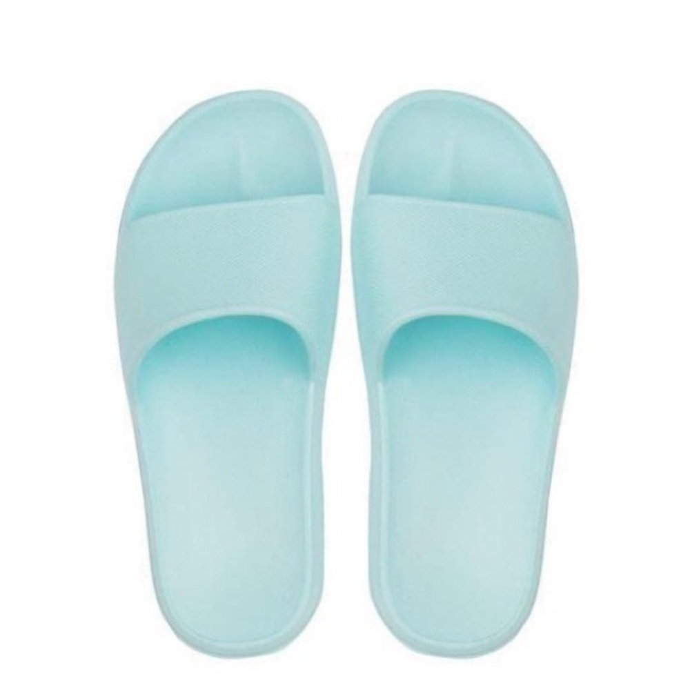 Women’s Slippers (Size 7 - 7.5) Sky Blue